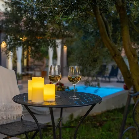 Canziana By Briskva *